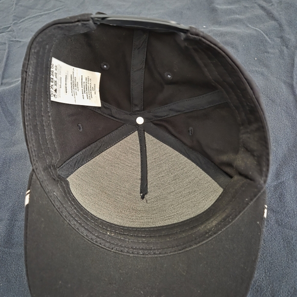 F1 Alpha Tauri Racing Hat - Picture 6 of 9